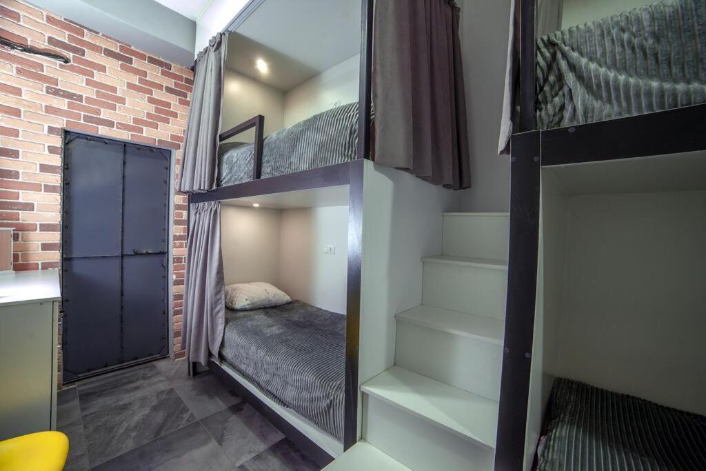 Loft Hostel Giumri Zewnętrze zdjęcie